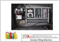 Máquina de rellenar líquida automática del control de la pantalla táctil, equipo de relleno líquido de la gravedad del tiempo